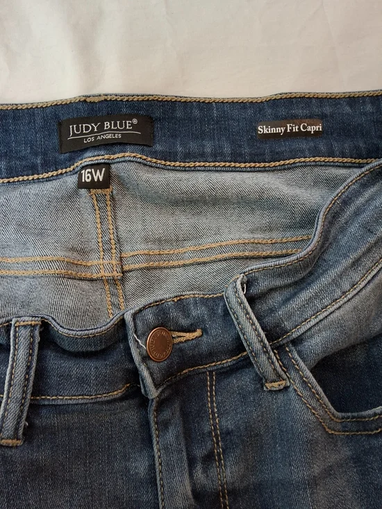 Judy Blue Medium Dark Blue Crop Distressed Boyfriend Jeans - Picture 6 of 6